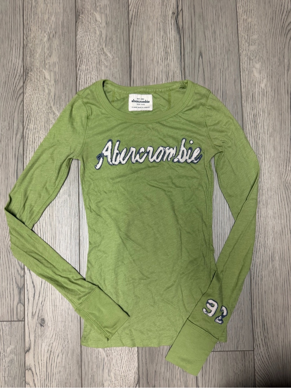 Y2K Abercrombie & Fitch Women's Long-Sleeve Green Logo Tee READ